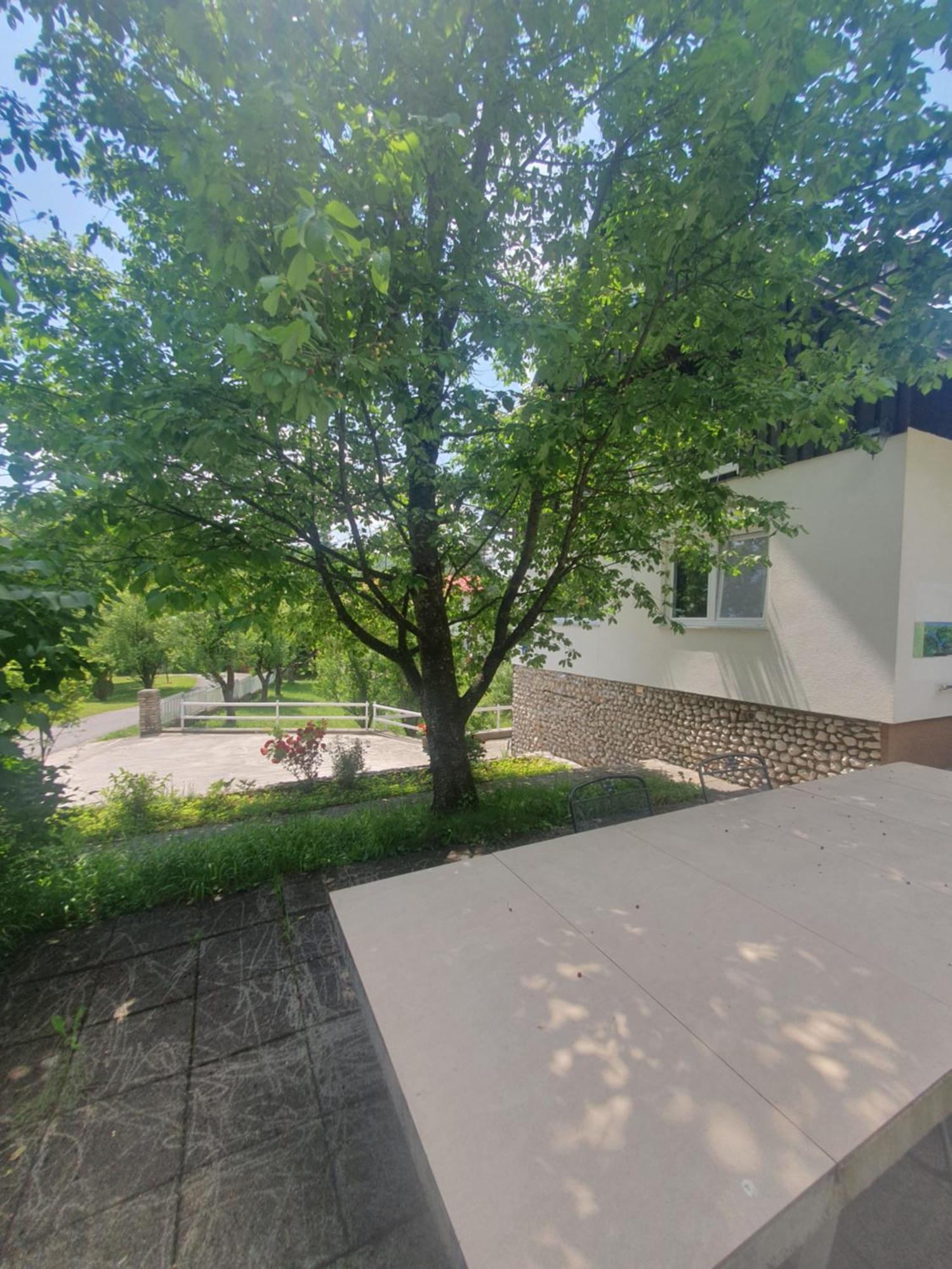 Guesthouse Nikola Plitvička Jezera المظهر الخارجي الصورة