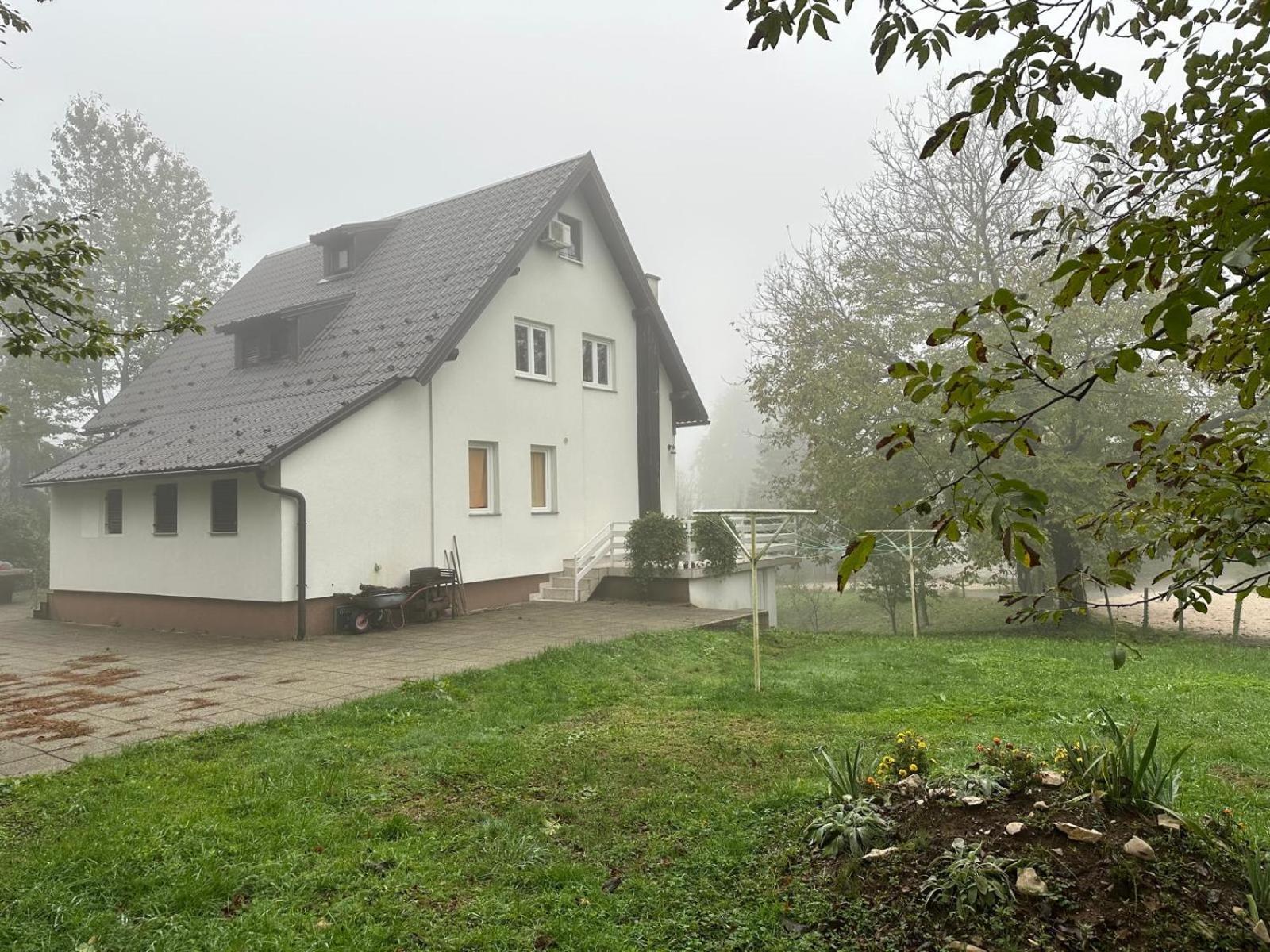 Guesthouse Nikola Plitvička Jezera المظهر الخارجي الصورة